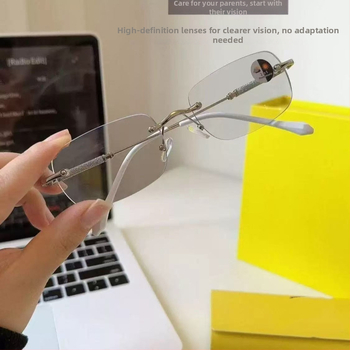 Skaitymo akiniai su fotokrominiais lęšiais – prieš mėlynos šviesos poveikį, lęšiai iš dervos, rėmas iš lydinio, pilnas rėmas, ovali forma