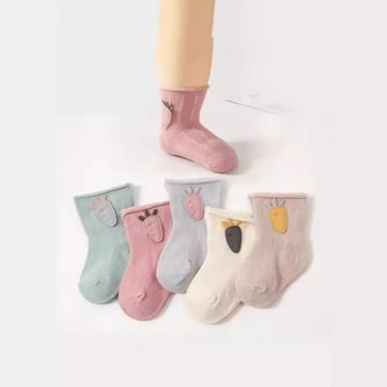 Beebide sokid 0–3 kuu vanustele, kevad-sügis, klass A, hingav puuvill, keskmise pikkusega toru, unisex