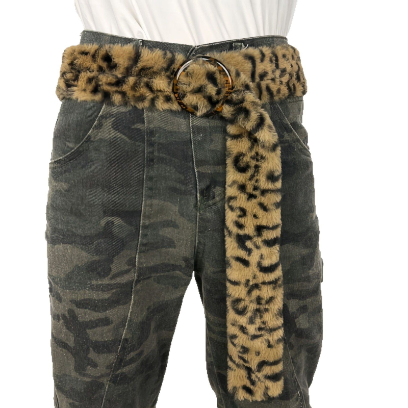 Pojas s leopard uzorkom od velura, metalna kopča, širina >4 cm, ulični stil
