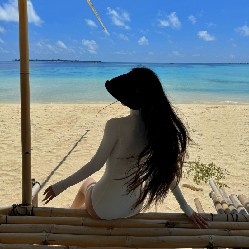 Плувен костюм за жени – бързосъхнещ, едноцветен модел, за водолазни спортове, модел YLQ047