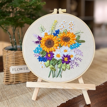 Europos stiliaus 3D gėlių siuvimo rinkinys su juostelių siuvimu svetainei — pradedantiesiems Lu siuvinėjimas