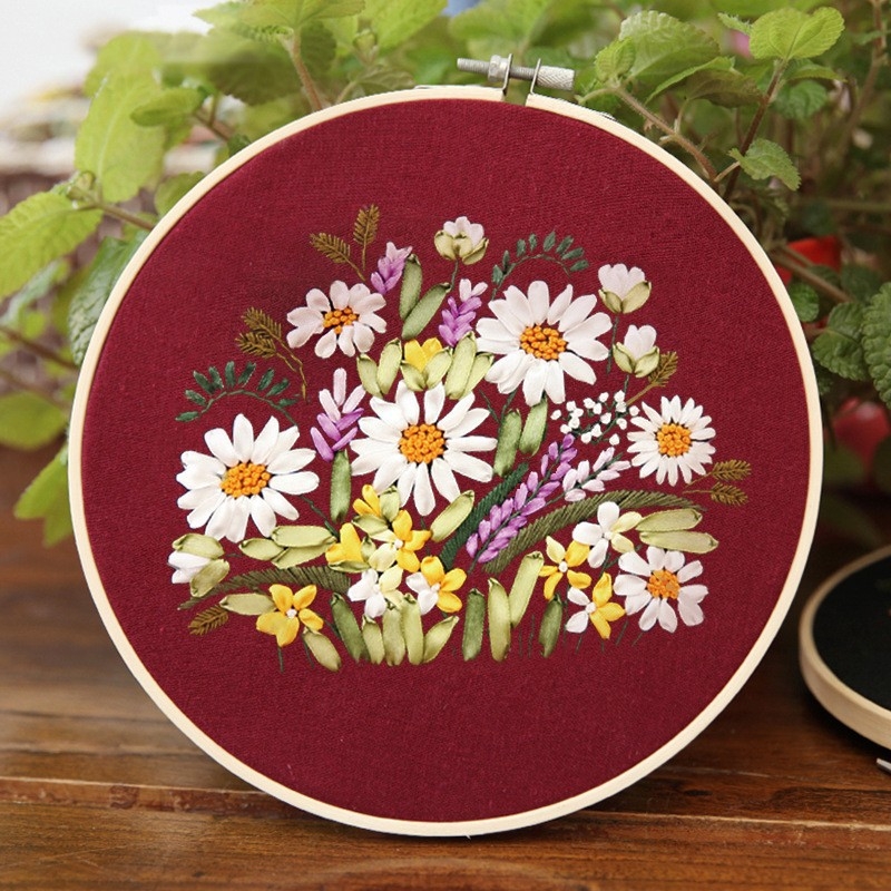 Europos stiliaus 3D gėlių siuvimo rinkinys su juostelių siuvimu svetainei — pradedantiesiems Lu siuvinėjimas