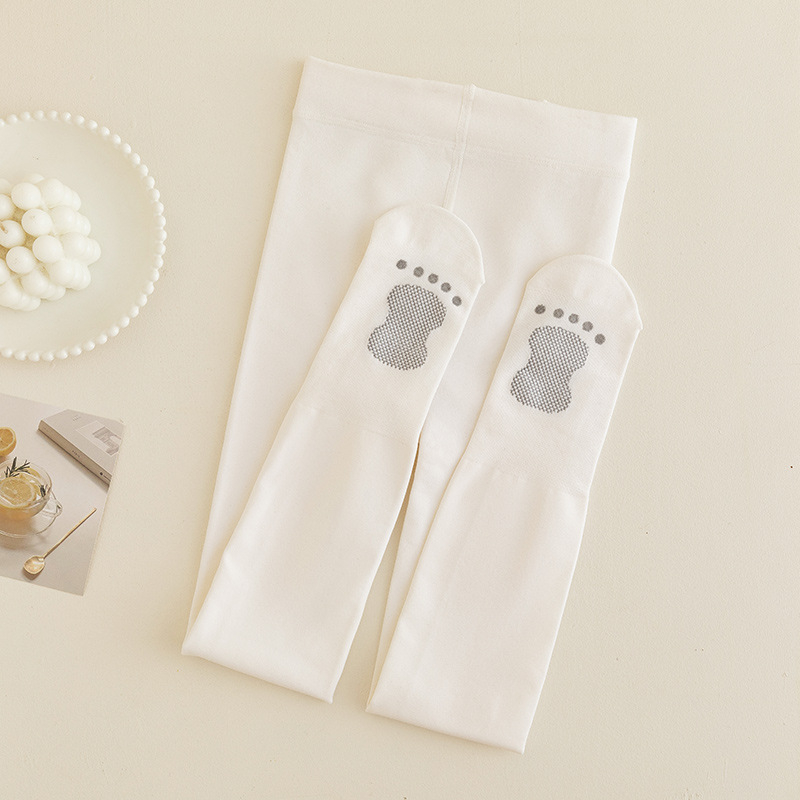 Colanți de dans pentru copii, interior catifelat pentru iarnă, groși, elastici și respirabili; principalul material nylon 90%; potriviți copiilor peste 8 ani.