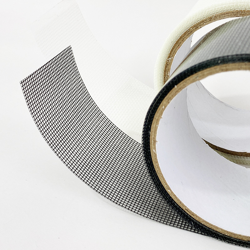 Moskītu režģa loga remonts – pašlīmējoša režģa lente mājas lietošanai