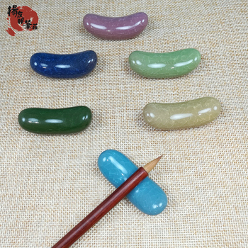 Keraminė pliušų laikiklis su ledo įtrūkimų glazūra, Pen Mountain modelis, kaligrafijai – logotipo spausdinimas galimas, pritaikymas