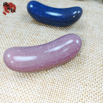 Keraminė pliušų laikiklis su ledo įtrūkimų glazūra, Pen Mountain modelis, kaligrafijai – logotipo spausdinimas galimas, pritaikymas