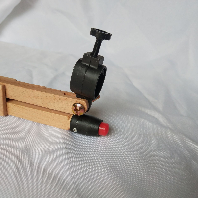 Koka trijstūra lineāla komplekts ar zīmēšanas dēliņu un rokturi, daudzfunkcionāls mācību instruments ar leņķmēru un cirkuli, 1 kg