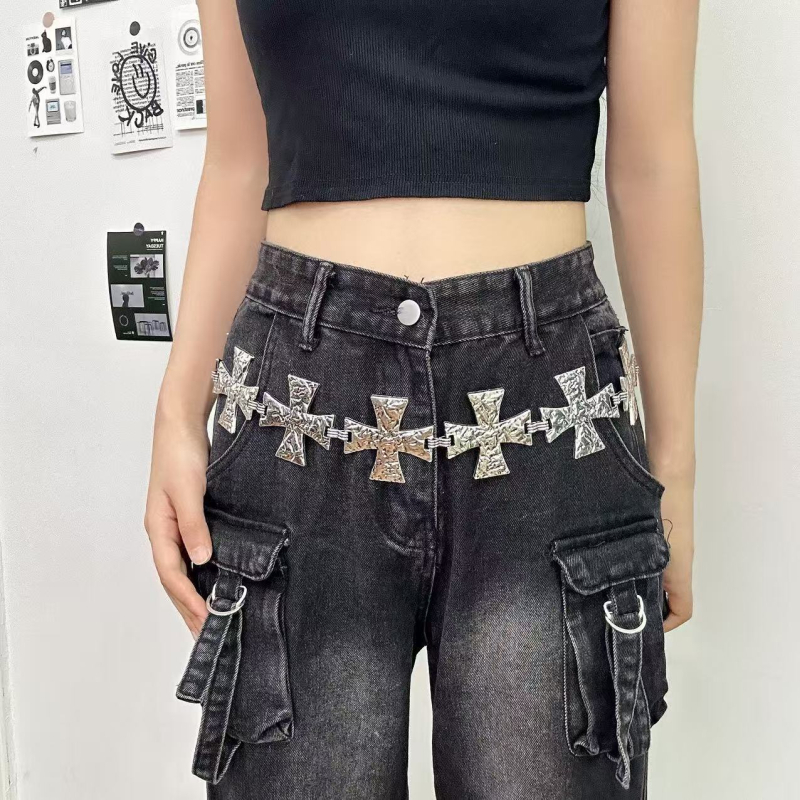 Metalo juosmens grandinėlė su kryžiaus motyvu, hip-hop stilius, pritaikymas galimas