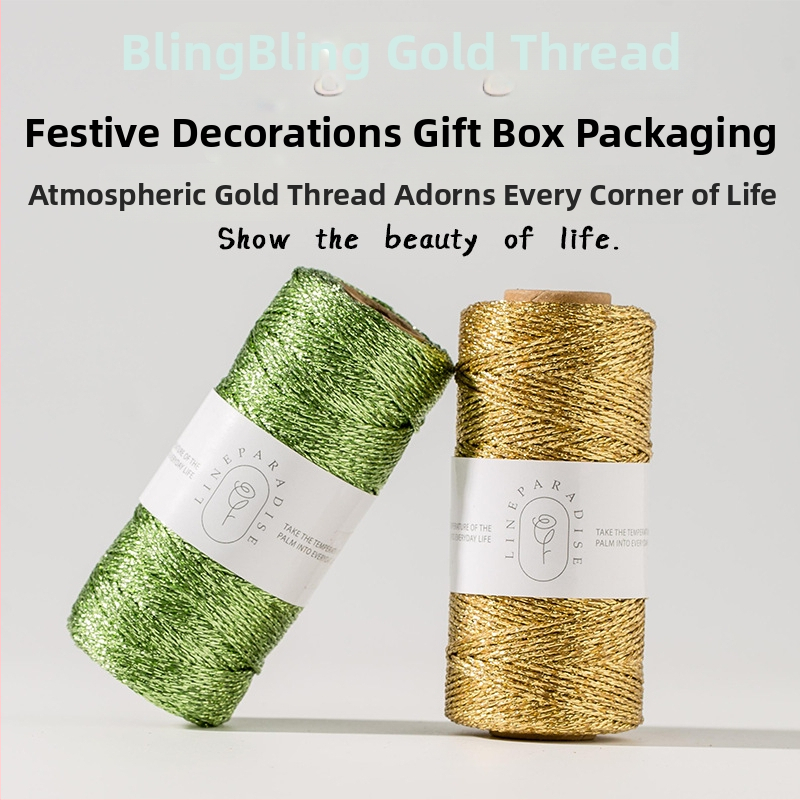 Auksinio ir sidabro siūlas | Prekės ženklas: Pure plain weave; Pagrindinė medžiaga: poliesteris; Pritaikymas: apyrankėms, etikečių virvėms, avalynei, bagažo aksesuarams, siuvinėjimui.