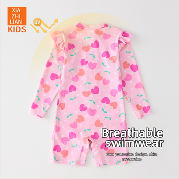 Mergaitėms skirtas ilgomis rankovėmis maudymosi kostiumėlis, saulės apsauga – Korean Heart dizainas, poliesterio audinys 83%, prekės kodas Hx-2520, skirtas pliažui, nardymui ir banglentininkams.