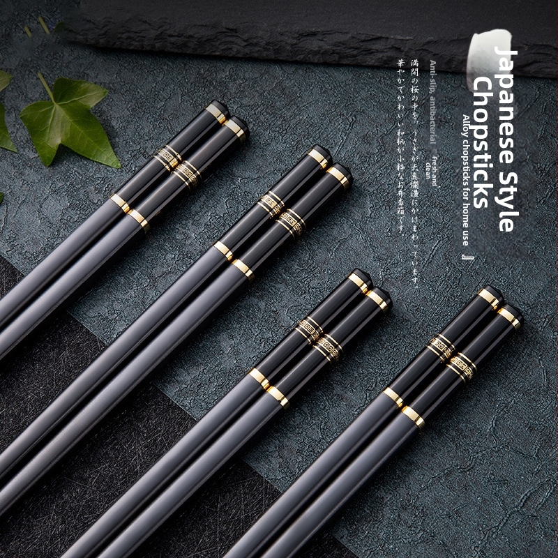 Paličky na jedlo z PET materiálu, strojovo vyrobené, uvedené v zime 2017