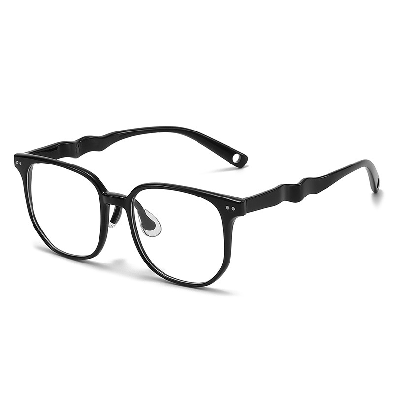 Akiniai su padengtais lęšiais, plastmasinis rėmas, modelis 11546, lęšio storis 1.0 mm, pavasaris 2025