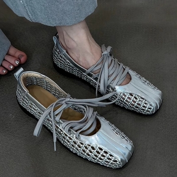 PU ülaosaga baleriinad, ümmarguse varba otsaga, madal konts 1–3 cm, kummist tald