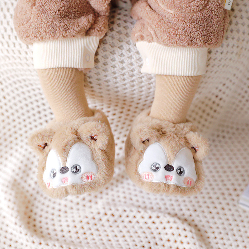 Beebide suede ülaosaga ja plüüsiga vooder, cartoon muster, kõrge varv, sobib 0-36 kuu, talv-sügis