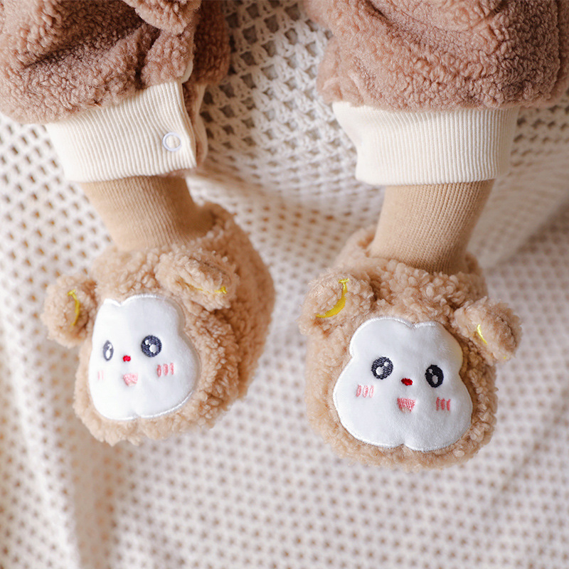 Beebide suede ülaosaga ja plüüsiga vooder, cartoon muster, kõrge varv, sobib 0-36 kuu, talv-sügis