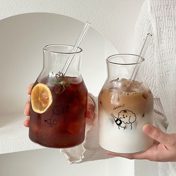 Стъклена чаша от боросиликатно стъкло, стил карикатура, със сламка, цилиндрична, термоустойчива