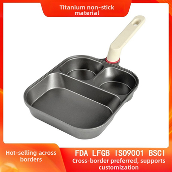 Trys viename pusryčių keptuvė — aliuminis, nelipni danga, daugiasluoksnis dugnas, skirta omletėms, kiaušiniams ir kepsniams, suderinama su visomis viryklėmis