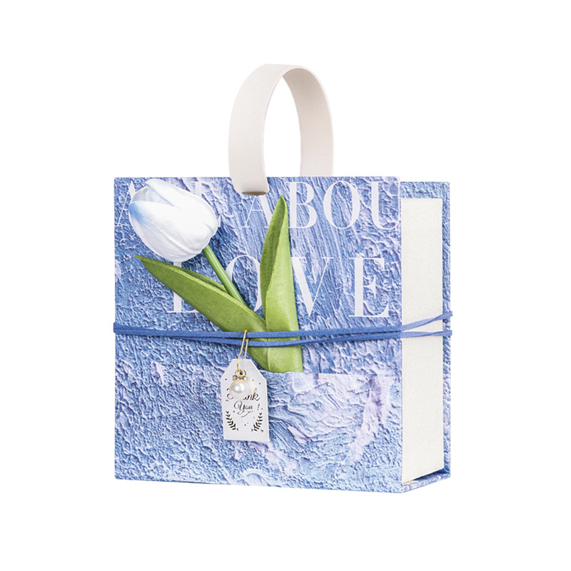 Pulmadeks mõeldud kinkekarp vöökäepidemega, uus Euroopa stiil, materjal: paber, kuumpressimine, stiil: veidi värske, karbi tüüp: kunstilised variatsioonid