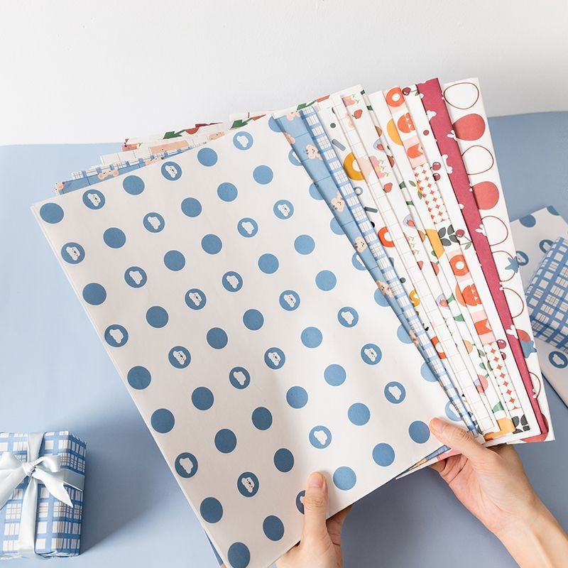 Husă protectoare pentru carte — Brand: Friendly; Material: Hârtie; Import: Nu; Drepturi IP: Nu autorizate; Cadou: Nu