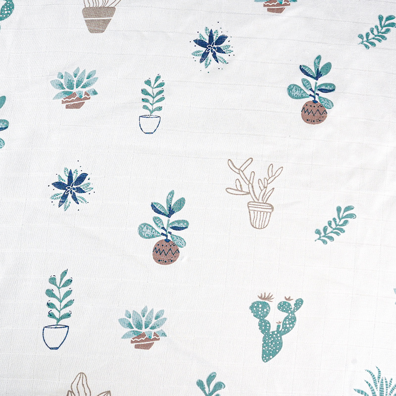 Pijamale bebe – țesătură din tifon dublu-strat, 70% fibră de bambus și 30% bumbac, imprimeu