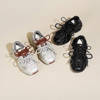 Naiste kingad nahast ja kangast ülaosaga, Lycra vooder, paks talla, libisemiskindel kummist välis talla