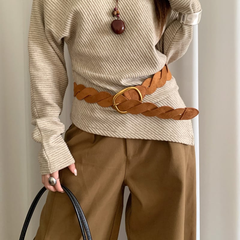 PU odinė juosta su cinko lydinio sagtimi, užsegimas su smeigtuku, pločio daugiau nei 4 cm, universalus stilius, žiemos leidimas 2025