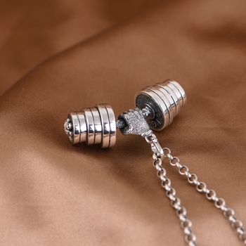 Kaklo papuošalas su hantelių pakabuku, vario medžiaga, U formos geometrinis dizainas, elektroplatuotas, etninis stilius, pavasaris 2023