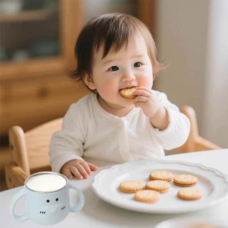 Детска бутилка за вода от 316L неръждаема стомана с дръжки и сламка, извита форма, стандартен диаметър, подходяща за деца над 6 месеца