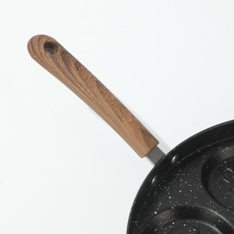 Tiganj za jaja sa sedam rupa i smiješnim dizajnom, Maifan kamen, neprijanjajući sloj, indukcijska kompatibilnost