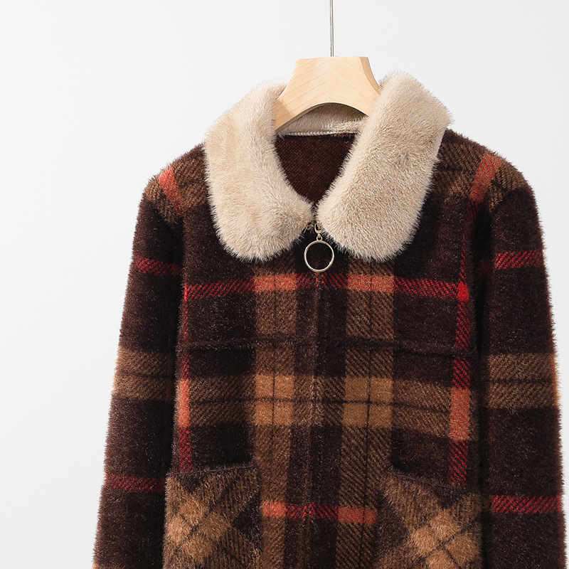 Moteriškai užtrauktuku striukė su imitacijos lapės kailio apykakle, langinis vilnos kardiganas, poliesterio audinys <30%, stilius ZLY-3001