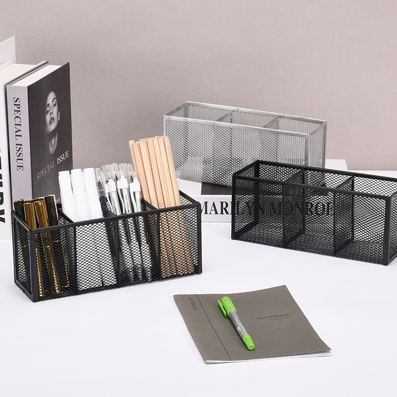 Metalo stalinis organizatorius su keliomis skyrių (3–4), rašiklių laikiklis ir kosmetikos organizatorius, pritaikymas