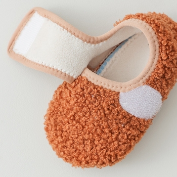 Dječje podne čarape, debele i tople, protuklizne s Velcro zatvaračem, uzorak karikatura, poliester vlakno (85% poliester).