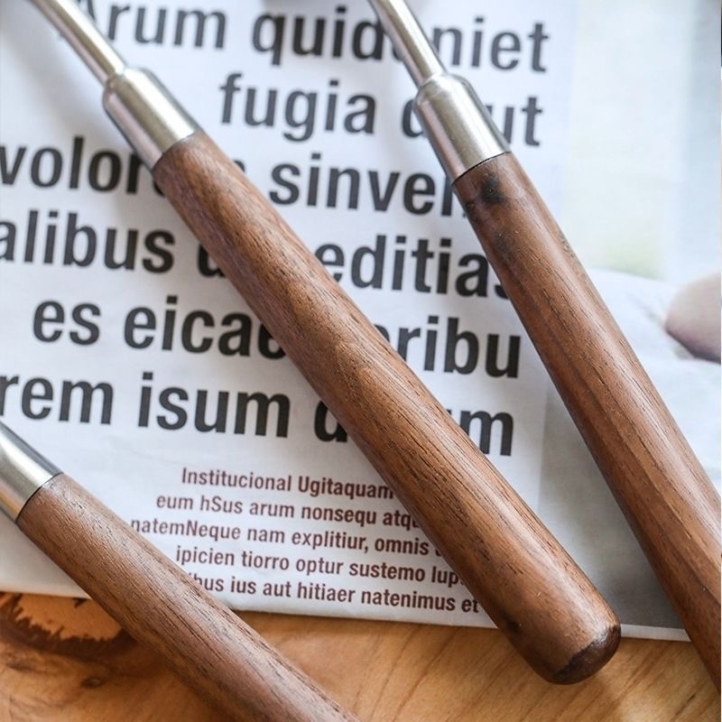 Комплект прибори за хранене: нож за стейк, вилица, лъжица и десертна лъжица с дръжка от орехово дърво, 304 неръждаема стомана, ръчна изработка, стил лек лукс