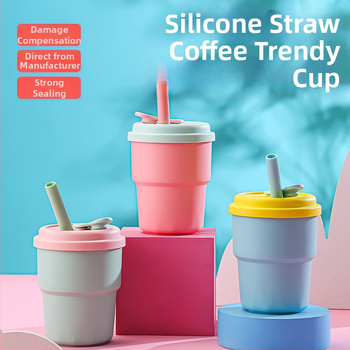 Vaikų gėrimų puodelis su silikonine šiaudeliu, plastmasinis, animacinio stiliaus, atsparus kritimui