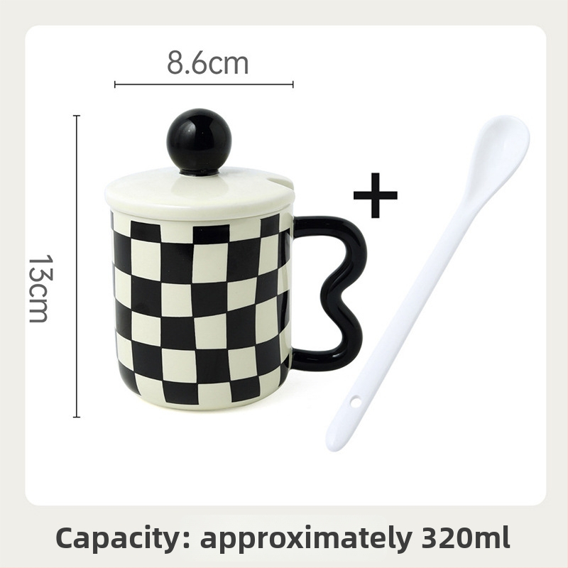 Keraminė puodelis su dangteliu su šachmatų raštu — nišinis stilius