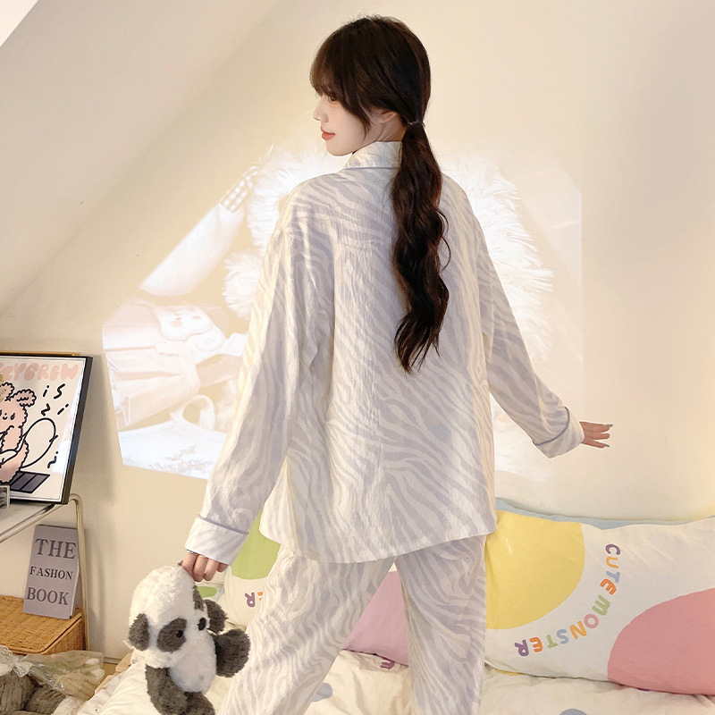 Pijama set za žene u stilu princeze, od materijala poput oblaka, s dugim rukavima i hlačama, s ugrađenom jastučićem za prsima, za proljeće, jesen i zimu