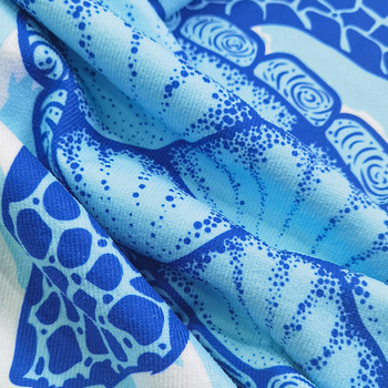 Vaikų gobtuvinis rankšluosčio chalatas iš mikropluošto – atspaudas animacija, 150D, 300–400 g, pritaikomas