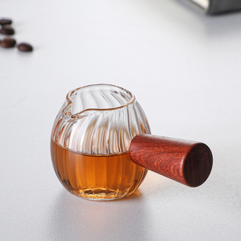 Stiklinė mažoji pieno taurelė, rankų pūtimo stiklo su medine rankenele, 70 ml talpa, borosilikato stiklas, kūrybinis stilius, prekinis ženklas wujaiwu, tinkama namų kavai
