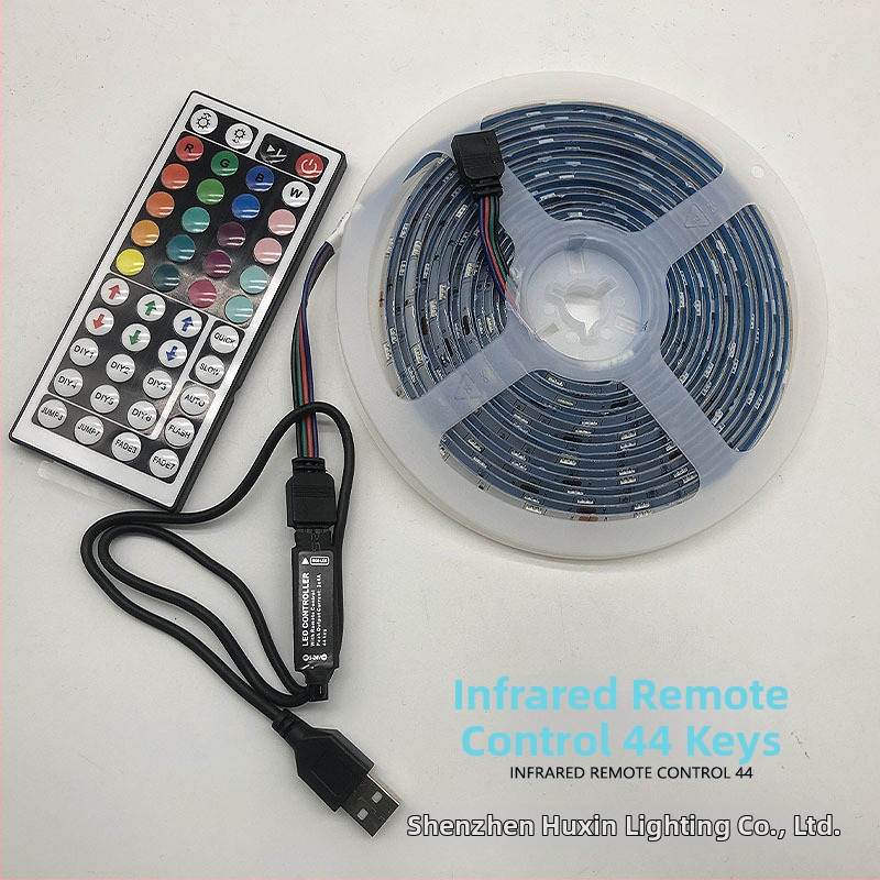 LED pás TV pozadia RGB 5050, 30 LED, 5V vstup, 8W/m, diaľkové ovládanie pre stmievanie