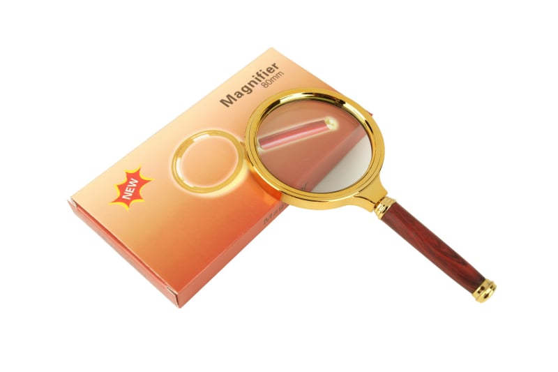 Mikroskopinis didinamoji lęšis su medine rankena, auksu dengtas plastikinės rėmas, Yun Chen prekės ženklas, Kinija kilmės, importas nėra.