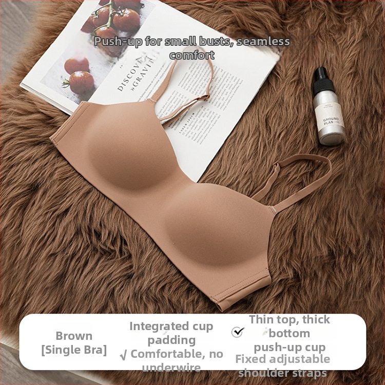 Be siūlių bevielė liemenėlė su 3/4 kupolais, molduoti kupolai iš nailono, pagrindinis audinys nailonas-elastanas, fiksuotos dvigubos pečių juostos ir dvigubas nugaros užsegimas