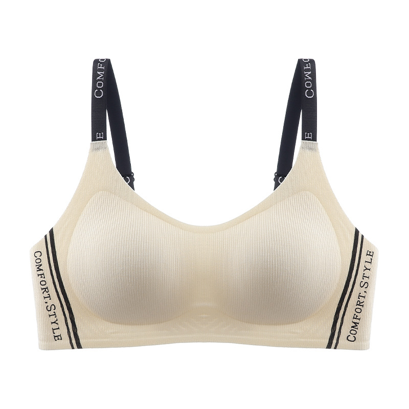 Nailonas sportinė liemenėlė su 3/4 puodelio, plonas formuojamas puodelis, pamušalas iš spandekso, fiksuoti dvigubi pečių dirželiai, nugaros užsegimas su trim eilių sagomis, funkcijos: surinkimas, nematomas prisitaikymas, patogumas