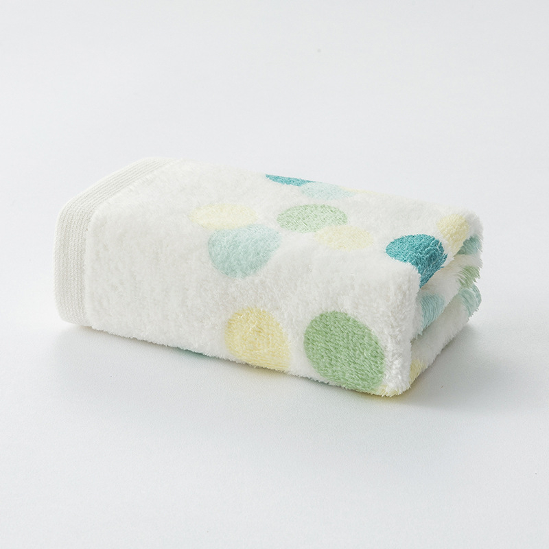 Dječji ručnik od pamuka, jacquard tkanina, izrezani pile, mekan i upija; 32 niti, težina 50–80 g