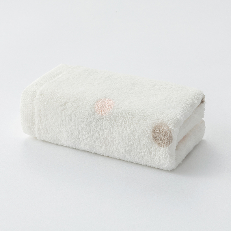 Dječji ručnik od pamuka, jacquard tkanina, izrezani pile, mekan i upija; 32 niti, težina 50–80 g