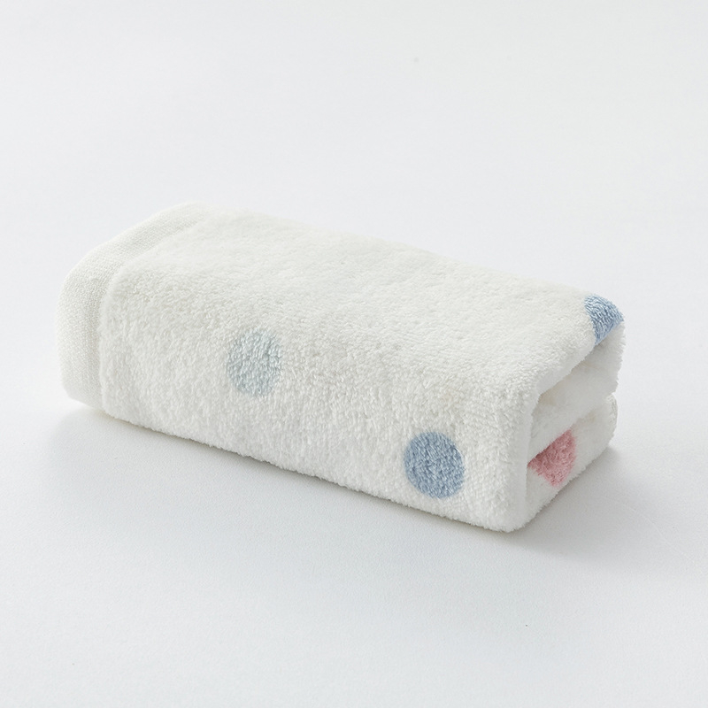 Dječji ručnik od pamuka, jacquard tkanina, izrezani pile, mekan i upija; 32 niti, težina 50–80 g