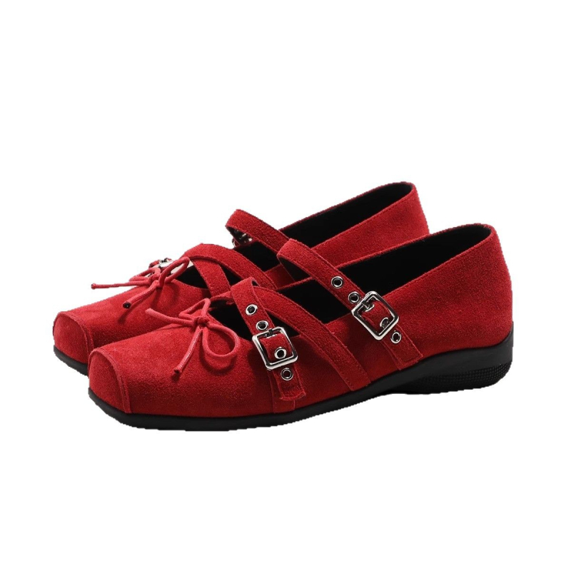 Retro Mary Jane loaferek csattal, felsőrész: marha bőr, sarok 3–5 cm, gumitalp