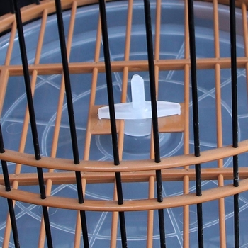 Apskritas paukščių narve indas – plastikinė išmatų dėžutė paukščių narvams, prekės ženklas Happy Pet Paradise