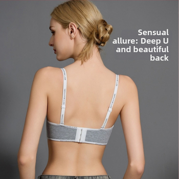 Push-Up nailoninė liemenėlė, 3/4 puodeliai, atsegamos petnešėlės, nugaros užsegimas su trimis kabliukų eilėmis, vientisas dizainas