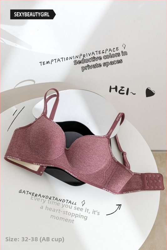 Push-Up nailoninė liemenėlė, 3/4 puodeliai, atsegamos petnešėlės, nugaros užsegimas su trimis kabliukų eilėmis, vientisas dizainas