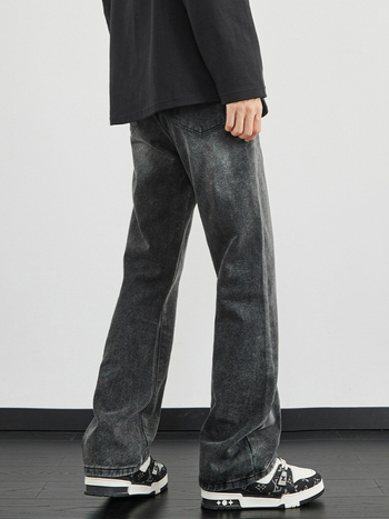 Muške traperice ravnog kroja (straight slim fit), srednji pojas, zip, pamuk denim 58%, jesen 2025
